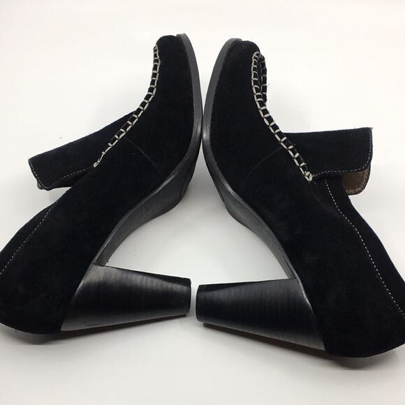 B MAKOWSKY Heeled Black Suede Loafers Sz 11 **slightly flawed** - Picture 11 of 16